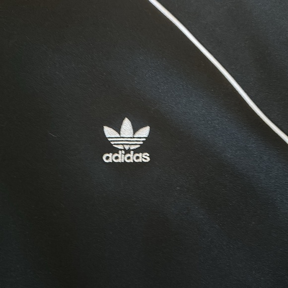 Vintage 80s Adidas Black Track Jacket in size XL - Picture 2 of 5